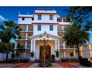 harsh garden hotel begusarai