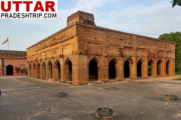 Kashi Tour Packages