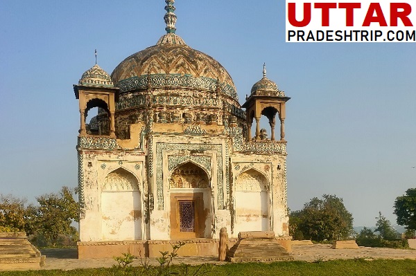 Kashi Tour Packages