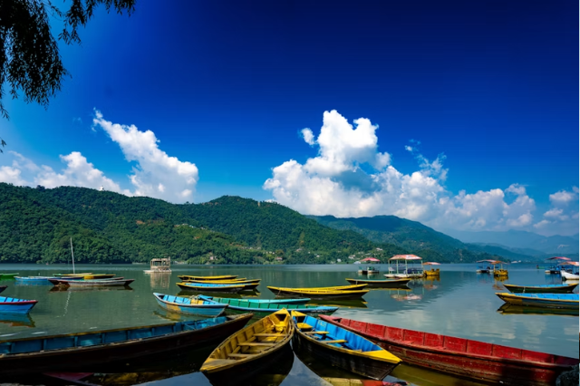 Phewa Lake - Pokhara Phewa Lake - Pokhara