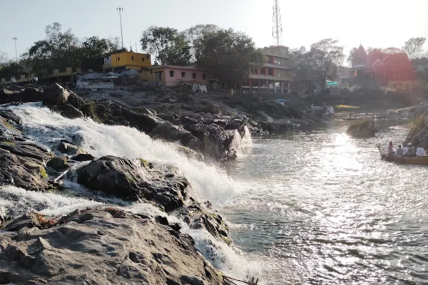 Bhairavi-Damodar Sangam Rajrappa Tour Package from Patna 