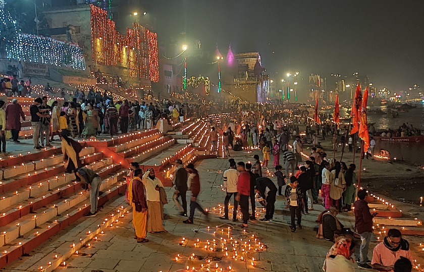 Shivala Ghat - Varanasi Tour Packages